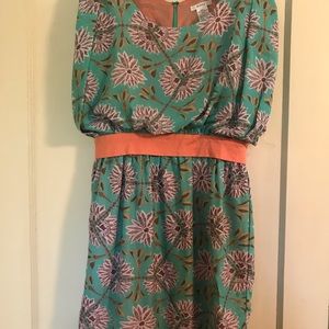 Super cute Esley dress